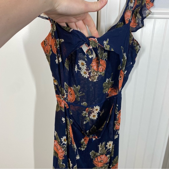 Reformation Miri Jumpsuit Floral Ruffle Wide Leg Crop Cut Out size‎ 4 viscose - Picture 4 of 9